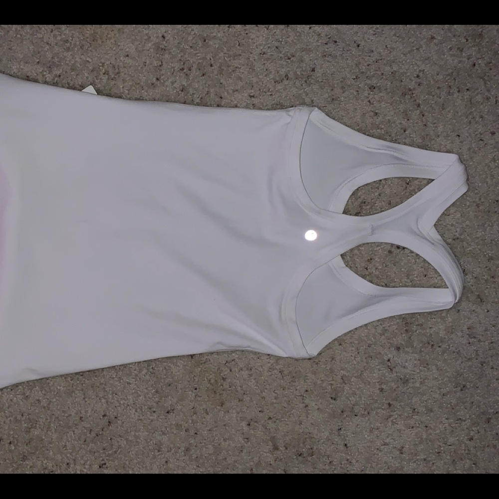 Lululemon tank top